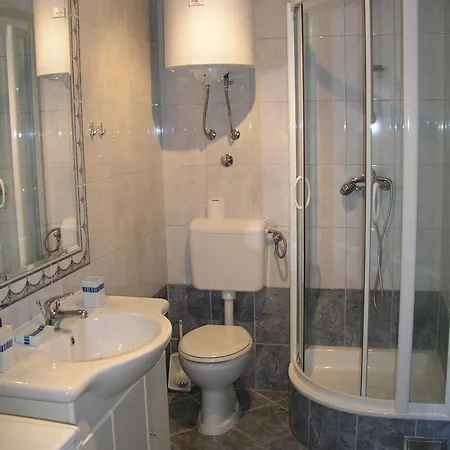 Botic Apartman *