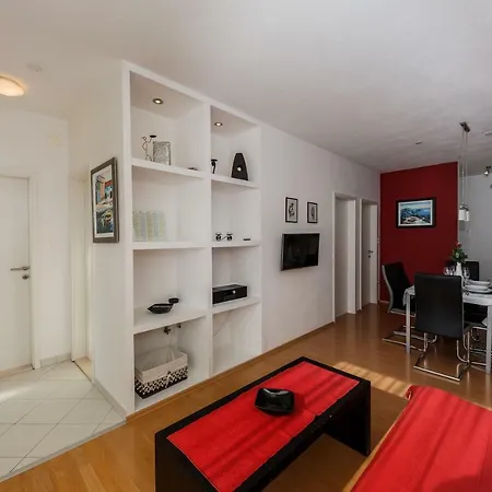 Apartament Botic