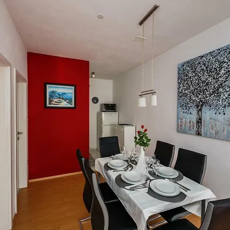 Botic Apartman Kaštela